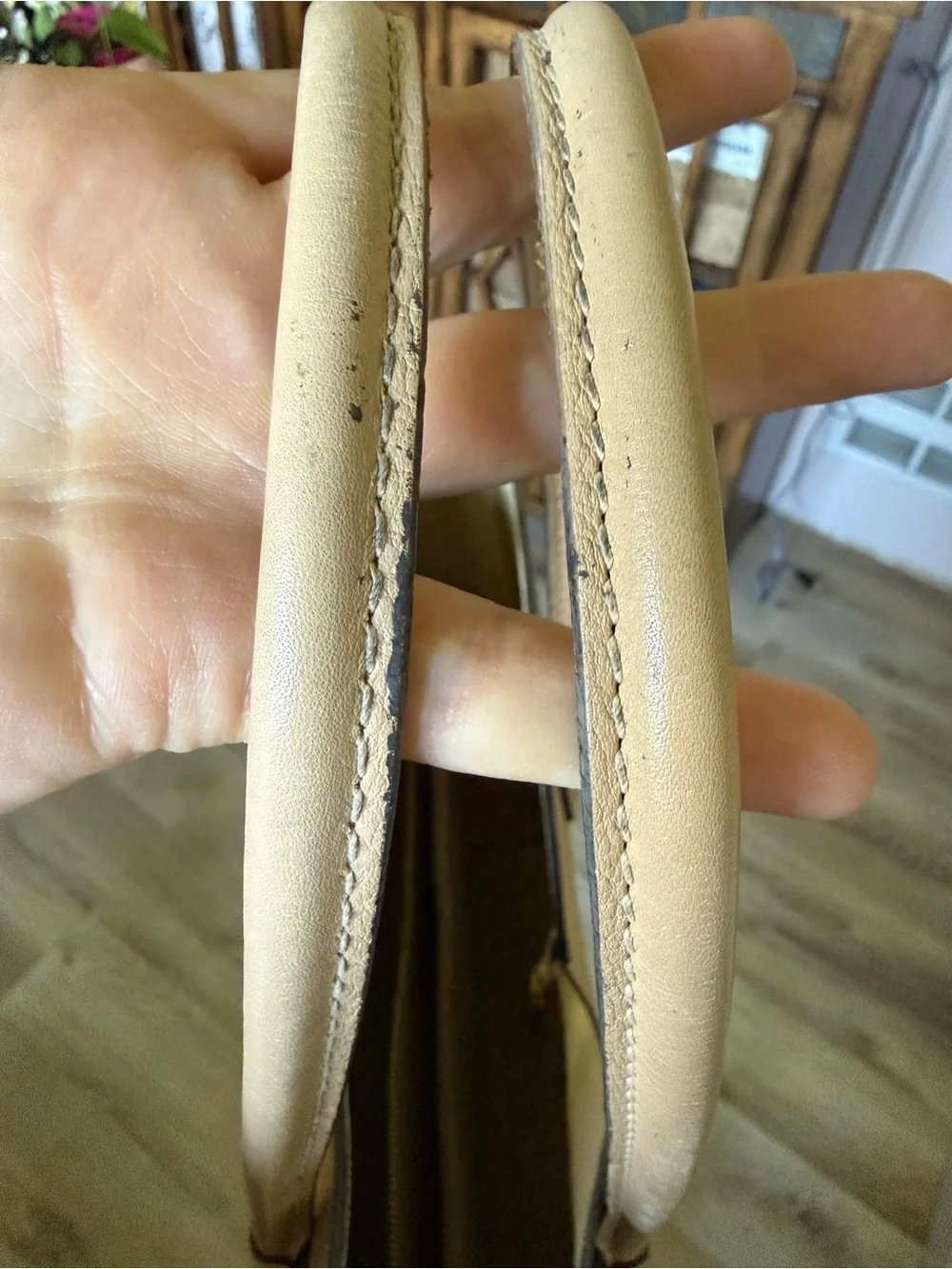 Louis Vuitton Two-Tone Monogram and Tan Leather Tote with Gold V Accent - Picture 7 of 8